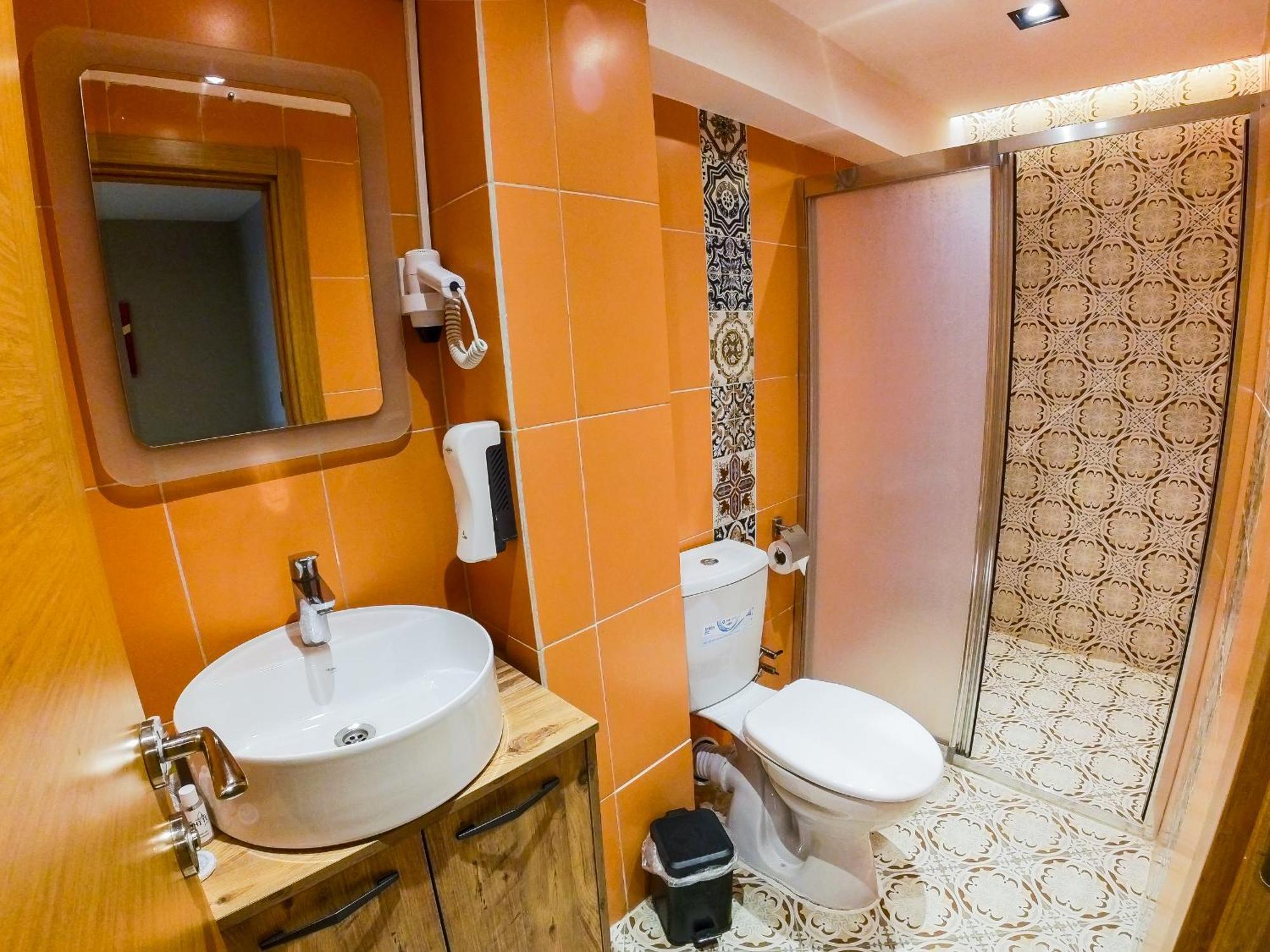 Taksim Rexxee Istanbul Istiklal Hotel Exterior photo